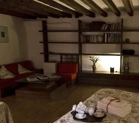 San Giacomo Bed and Breakfast 2*