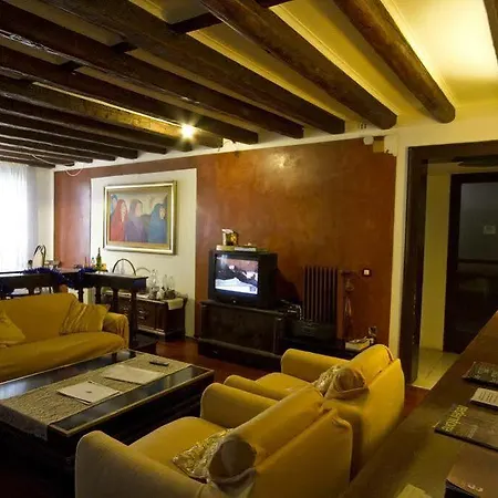 Bed & Breakfast San Giacomo Venice