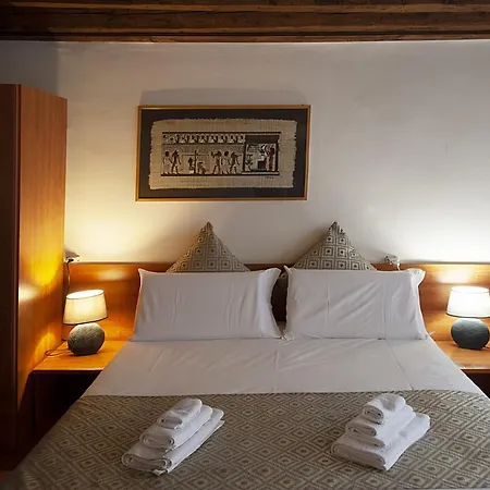 San Giacomo 2* Venice