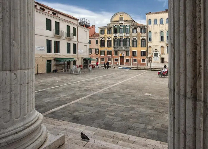 Nocleg ze śniadaniem San Giacomo 2*