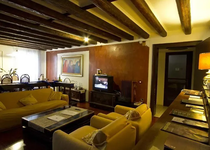 Oda ve Kahvaltı San Giacomo Venedik
