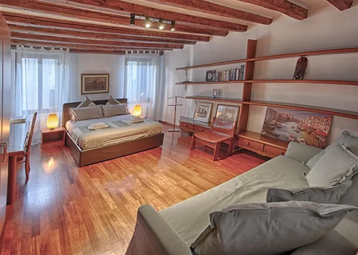 San Giacomo Oda ve Kahvaltı