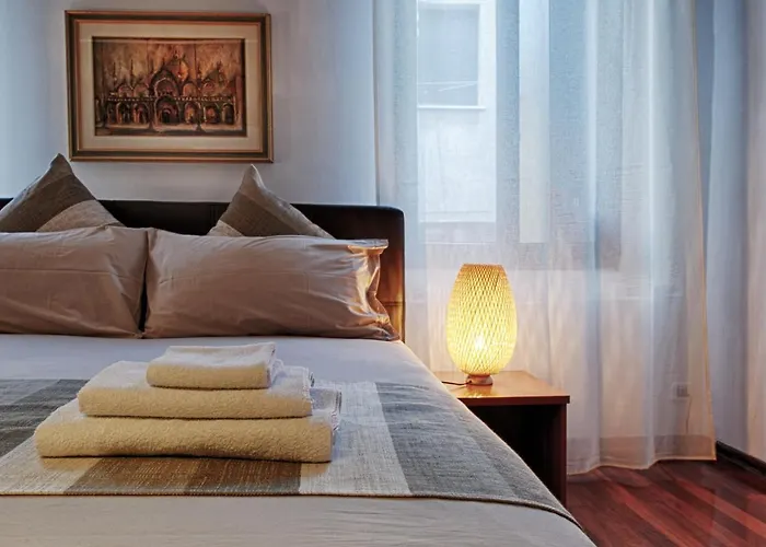 Oda ve Kahvaltı San Giacomo 2*